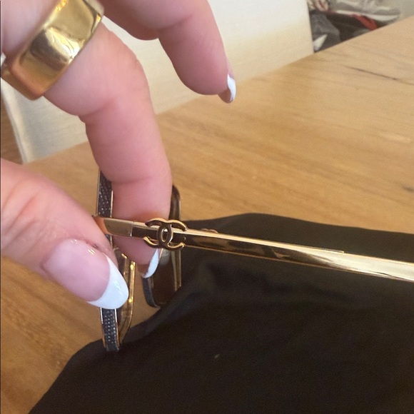CHANEL Elegant Black and Gold Sunglasses main image 7